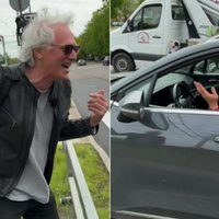 Video: Timrots krustojumā prasa autovadītājiem, kāpēc tie stāv pie zaļās gaismas