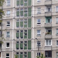 Эксперты: квартиры в рижских серийных многоэтажках за год практически не подорожали