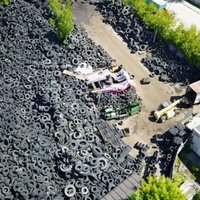 Nelegālā izgāztuve Rīgā: vides aizstāvji brīdina par milzu draudiem cilvēkiem un videi