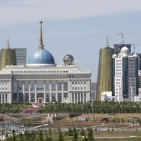 Tokajevs atbalsta Nursultanas pārdēvēšanu par Astanu
