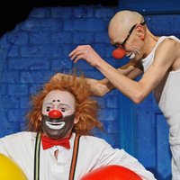 На фестивале Лаймы Вайкуле выступит театр клоунады "Лицедеи"