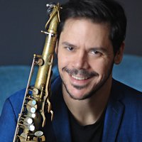 Rīgā uzstāsies pasaules džeza zvaigzne – saksofonists Sīmuss Bleiks