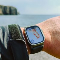Vai daudz dārgāks pulkstenis daudz labāk rāda laiku – pirmie iespaidi par 'Apple Watch Ultra'