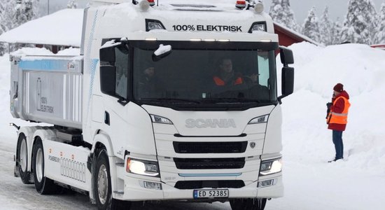 Video: Jauno 'Scania' modeļu testi poligonā Norvēģijā