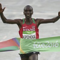 Kenijas skrējējs Kipčogs izcīna Rio zeltu maratonā