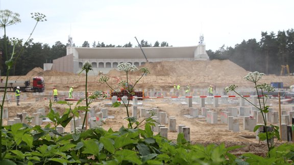 Notiek Mežaparka Lielās estrādes pārbūves darbi - 17