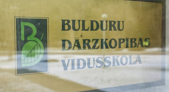 Bulduros ar vērienu tērē 'neatliekamo pasākumu' līdzekļus 1,4 miljonu eiro apmērā