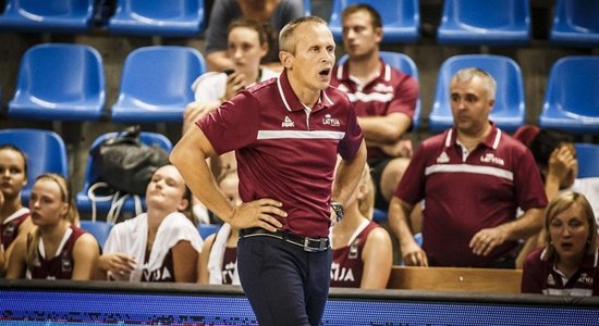 Čukstem uztic turpināt darbu ar Latvijas U-18 meiteņu baskebola izlasi