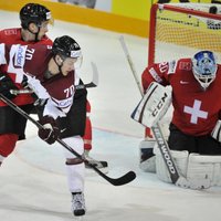 Latvijas hokejistu ceturtie pretinieki - turnīru lēnīgi sākusī Šveice