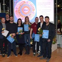 Foto: Latvijas olimpieši sveic jaunos kolēģus — MSĢ 'Sporta laureāta' balvas ieguvējus
