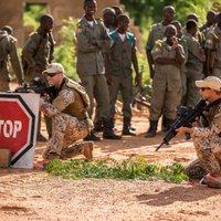 Латвийских военных нет среди захваченных в Мали заложников