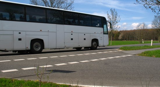 Vidzemes pašvaldības sašutušas par plāniem samazināt sabiedriskā transporta reisus reģionos