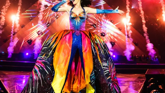 Katy Perry Prismatic World Tour