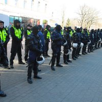 Ceturtdien un piektdien daļā Rīgas centra satiksme būs slēgta