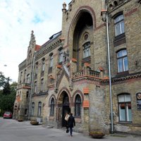 Rīgas 1. slimnīcas lietā aizdomās tur arī Kreicera partneri Kurpuševu