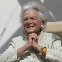 92 gadu vecumā mirusi bijusī ASV pirmā lēdija Barbara Buša
