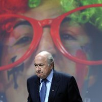 Выдвижения Блаттера на пост главы ФИФА Платини встретит сидячей забастовкой
