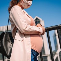 Grūtniecība Covid-19 un gripas laikā – kā sevi pasargāt?