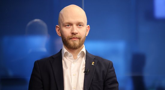 Andris Šuvajevs: Kam jābūt koalīcijas politiskajai prioritātei 2025. gadā? 