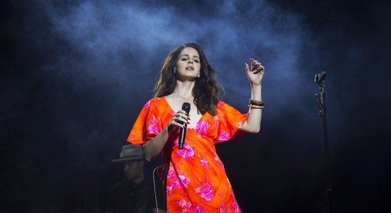 Cīņa ar alkoholu un citiem dēmoniem: ekscentriskā Lana del Reja