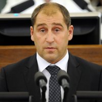 KNAB lūdz Saeimai atļauju sodīt Rasmani saistībā ar amatu savienošanas pārkāpumu