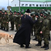 Krievu pretuzbrukumi ir nepārdomāti un cieš neveiksmi, secina britu izlūki