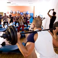 Фитнес: групповые тренировки набирают популярность среди мужчин