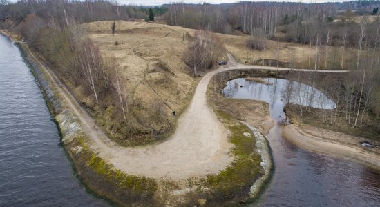 'Rail Baltica' būvniecībai plāno veikt arheoloģisko izpēti Daugmalē