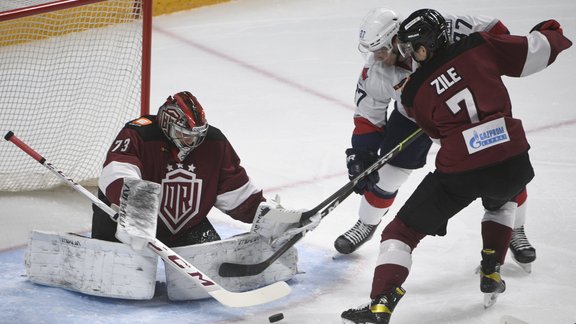 Hokejs, KHL spēle: Rīgas Dinamo - Ņižņijnovgorodas Torpedo - 4