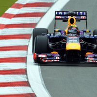 'Red Bull' piloti ātrākie otrajā treniņā Ostinā