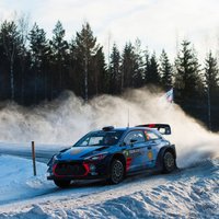 Beļģu braucējs Nevils atkal izstājas no WRC posma, atrodoties līderpozīcijā