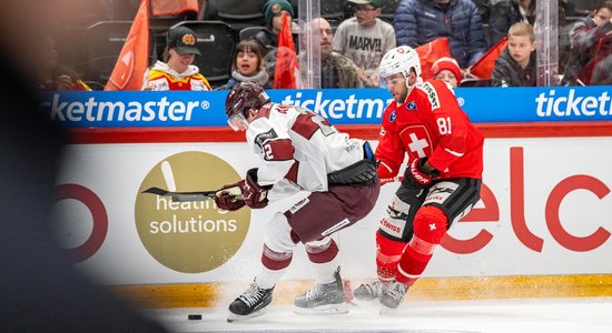 Сборная Латвии по хоккею провела два контрольных матча в Швейцарии