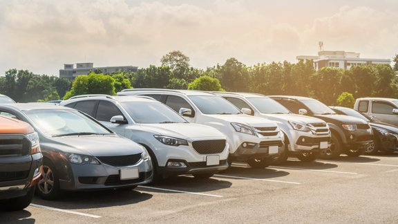 В Эстонии — небывалый рост продаж новых авто, а в Латвии — падение. С чем это связано и что "улетало" у нас? В Эстонии — небывалый рост продаж новых авто, а в Латвии — падение. С чем это связано и что "улетало" у нас?