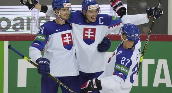 'Pekina 2022': Latvijas hokeja izlases pretiniece Slovākija atklājusi sastāvu