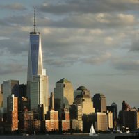 Atdzimšana no pelniem: Ņujorkā atkal atvērts Pasaules tirdzniecības centrs