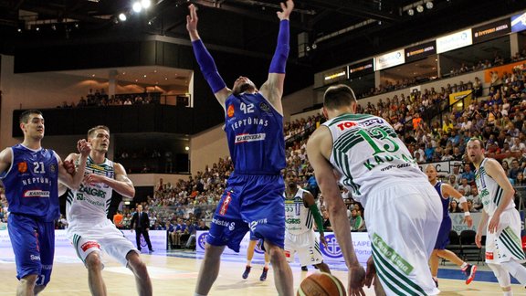 Lietuvas Basketbola līgas fināls, 1.spēle: Neptunas - Žalgiris - 10