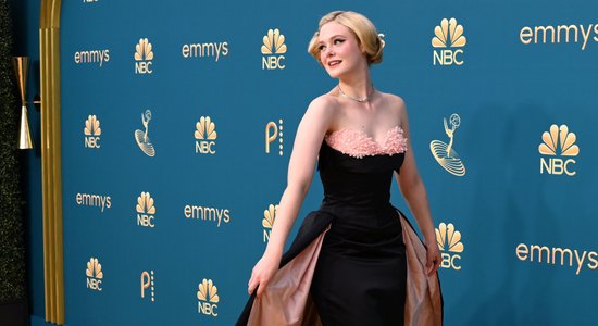 'Emmy' balvu pasniegšanas ceremonija pārcelta uz janvāri Holivudas streiku dēļ