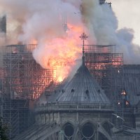 Pieci gadi kopš postošā ugunsgrēka. Kā šobrīd izskatās Parīzes Dievmātes katedrāle