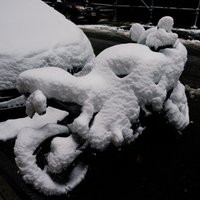 Ceturtdien Latvijā snigs, var izveidoties līdz pat 4 cm bieza sniega sega
