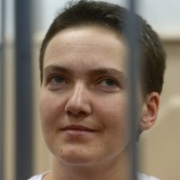 Суд в Ростове продлил срок ареста украинской летчицы на полгода