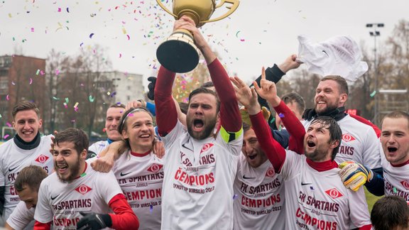 FK Spartaks, Edgars Gauračs, futbols