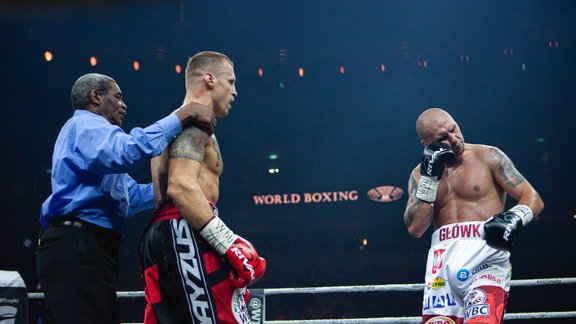 Bokss, WBSS pusfināls: Mairis Briedis - Kšištofs Glovackis  - 9