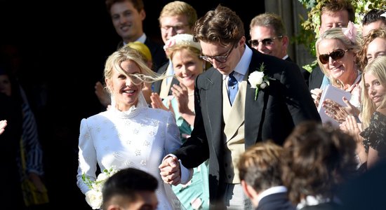 Foto: Karaliski apprecējusies britu popzvaigzne Elija Goldinga