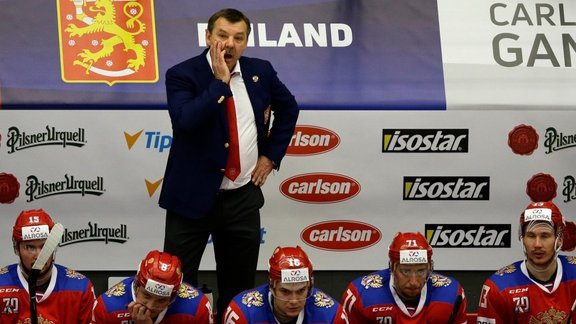 Russia coach Oleg Znarok 