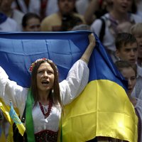 Ukraina turpina audzēt ārējo parādu un saņem 600 miljonu eiro maksājumu no ES
