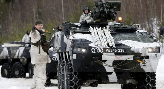 ВИДЕО: Латвия наладит с финнами совместное производство шестиколесных броневиков Patria