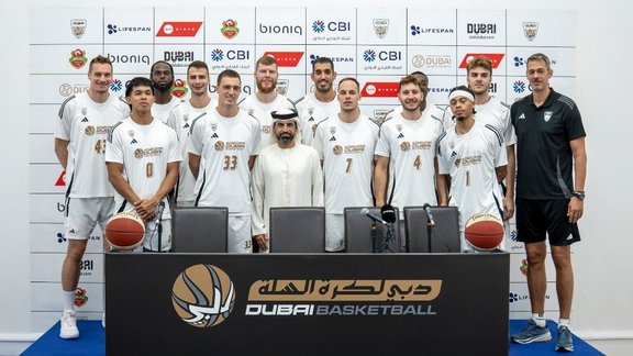 Dāvis Bertāns, Dubai, basketbols