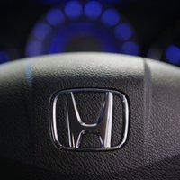 'Honda' pasaulē atsauc vēl 4,5 miljonus automašīnu gaisa spilvenu dēļ