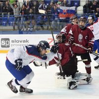 Latvijas U-18 izlasei zaudējums; nāksies cīnīties par vietas saglabāšanu augstākajā divīzijā