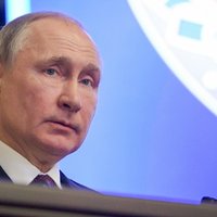 Topošajā Krievijas konstitūcijā iekļauj prezidenta tiesisko neaizskaramību pēc termiņa beigām